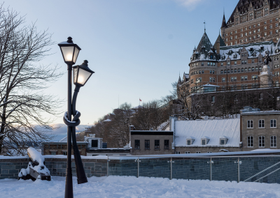 ALEX CHINNECK – FIRST KISS AT LAST LIGHT – 10 octobre 2025 au 9 octobre 2028